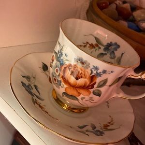 Meet your Posher, Lucian